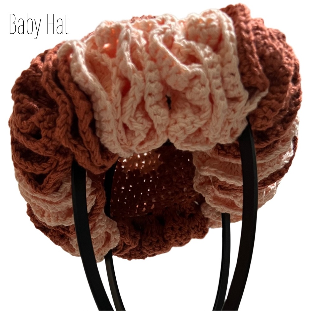 ThreadsByHannah Handmade Mommy and Me Hats Ruffle Set - Picture 5 of 14